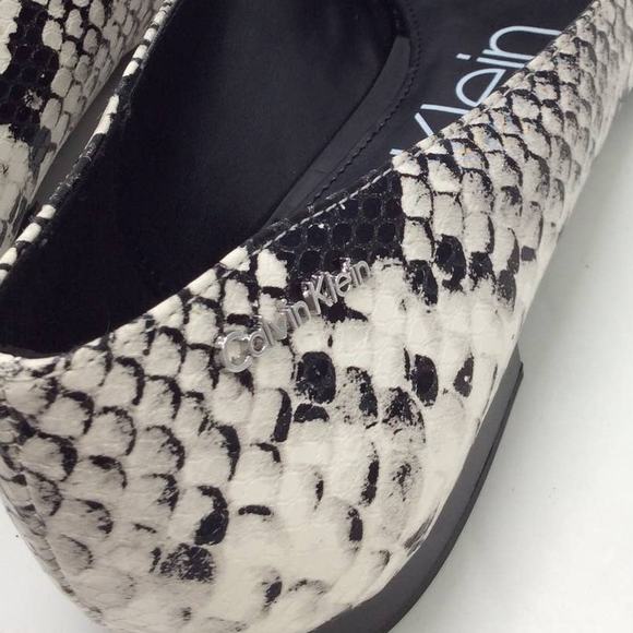 Calvin Klein Snakeskin Leather Flats 8.5 - Picture 4 of 5
